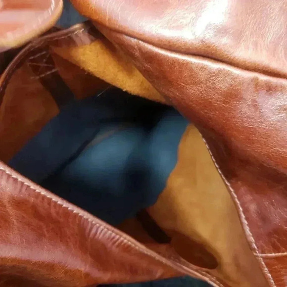 Viva Bags of California Leather Crossbody Purse - Picture 8 of 12